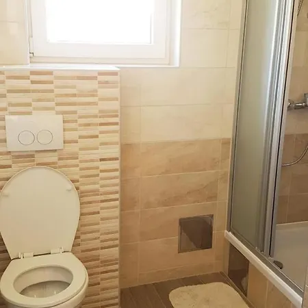 Nyaraló In Mit Privatem Pool Banjole