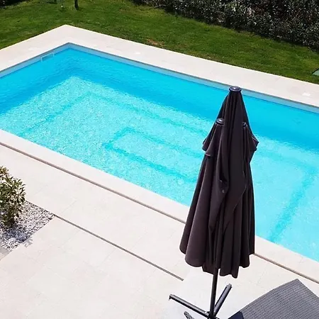 In Mit Privatem Pool *